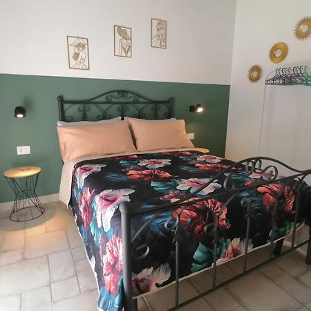 Il Vicoletto Sul Castello Apartment Naples Exterior photo