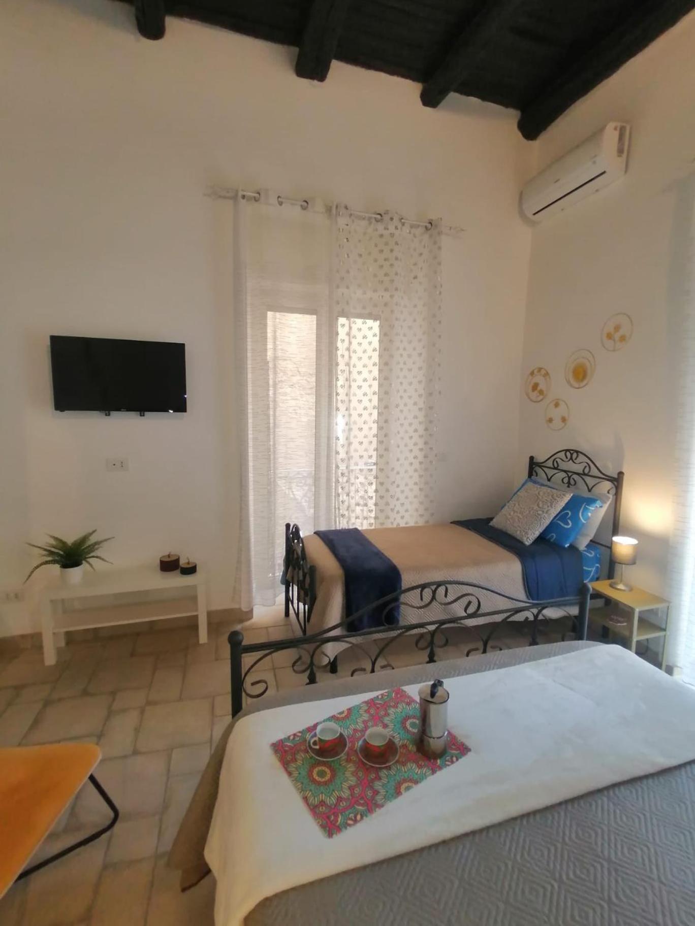 Il Vicoletto Sul Castello Apartment Naples Exterior photo